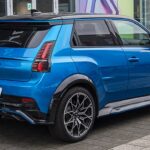 Srovnání Peugeot E-208 GTI s konkurencí jako Alpine A290